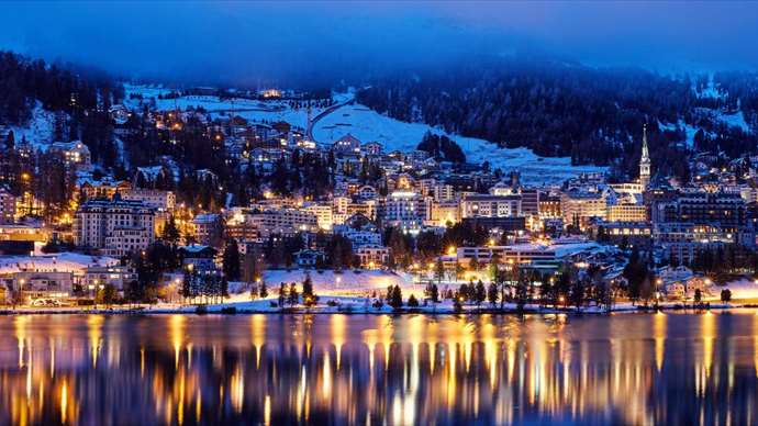 Boutique in "top of the wold" St. Moritz
