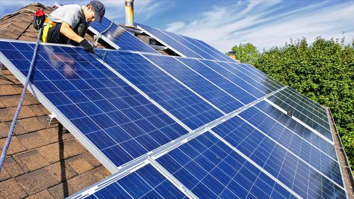 Erfolgreiches Unternehmen im boomendem Bereich Solaranlagen und Installationen