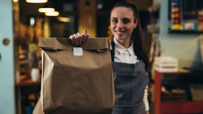 Take Away/Restaurant zu verkaufen im Zürcher Kreis 3