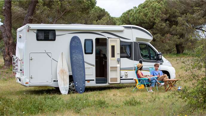 Camping- und Freizeit Firma mit Fahrzeug- und Zubehörverkauf