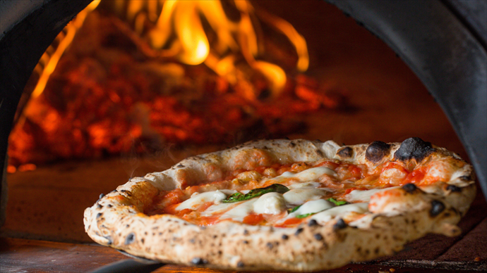 Etabliertes italienisches Restaurant zur Übernahme